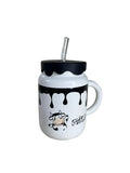 Playful Cow-Themed Mug with Lid and Straw – Fun Kitchenware